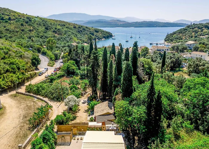 Jinjola Villa Agios Stefanos Kassiopi